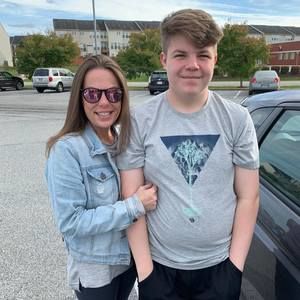 Meet your Posher, Misti